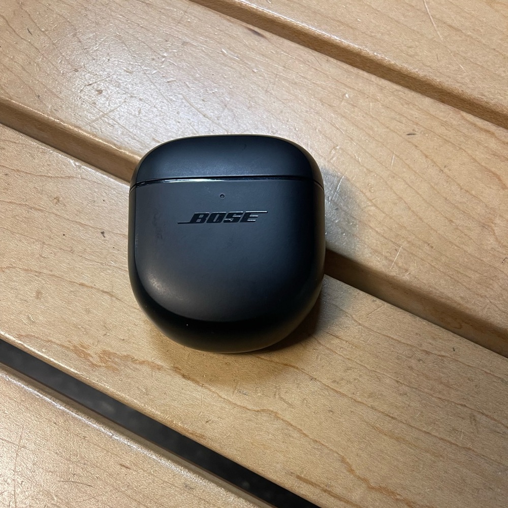 Bose-QuietComfort Earbuds 2
True Wireless Noise Cancelling Headphones-Triple BLK